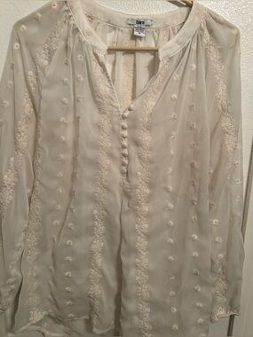 Bar III Cream Embroidered Button-Front sheer embroidered blouse M